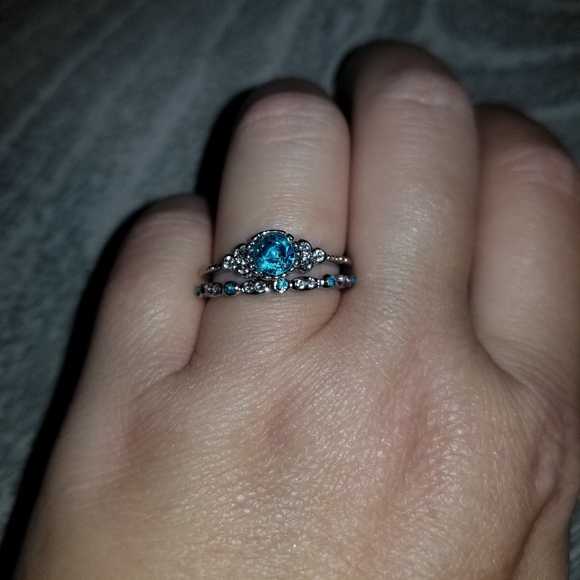 Blue Saphire & Diamon Set - Picture 4 of 7